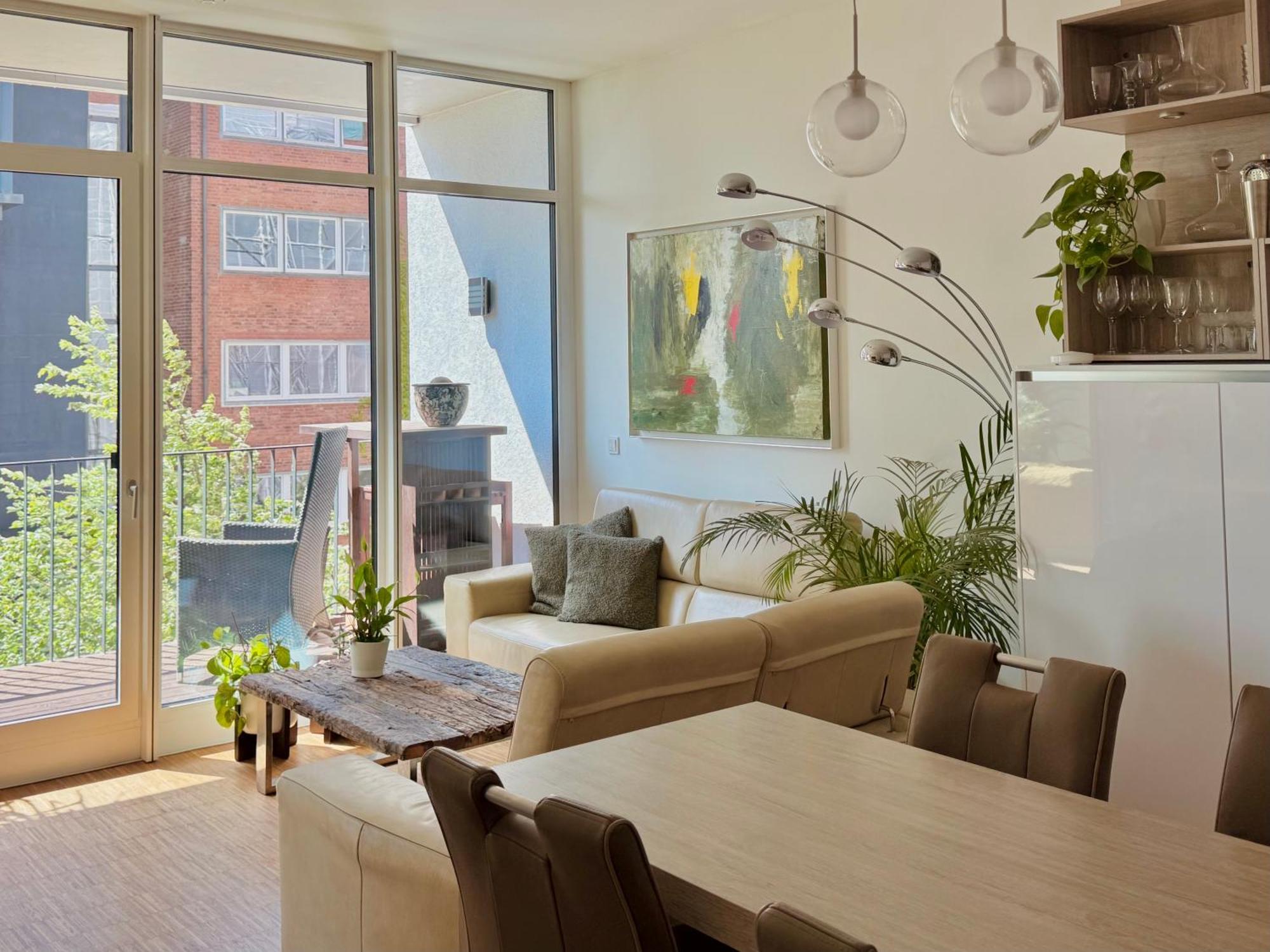 Stylish Urban In The Heart Of The Hafencity